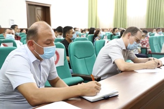 130 нафардан ортиқ ўқитувчилар Президентлик сайловларини кузатиш учун хориждан ташриф буюрувчи меҳмонларга ҳамроҳлик қилади