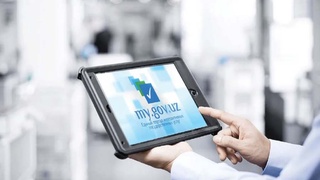 В чем причина наблюдаемых ошибок в системе электронного архива ЗАГСа?