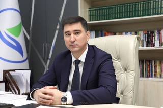 Mahalladagi yoshlar yetakchisi hududlardagi oʻgʻil-qizlarning muammosini hal etishda koʻprik vazifasini oʻtaydi