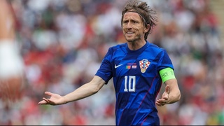 Лука Модрич и Криштиану Роналду в 39 лет дают мастер-класс молодым!