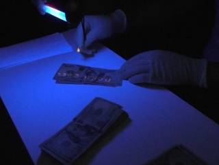 Ўқишга киритиб қўйишни ваъда қилган фирибгар ва унинг Тошкент шаҳридаги шериги ушланди