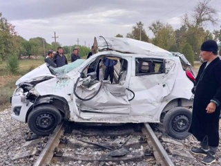 Поезд билан тўқнашган спарк ҳайдовчиси вафот этди