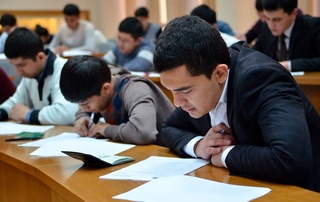 Туризм және қонақ үй шаруашылығында кадрларды даярлау жүйесі  3 жылдық болады