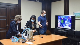 USAID Ўзбекистонда тиббиёт ходимларини COVID-19 га қарши курашда қўллаб-қувватлайди