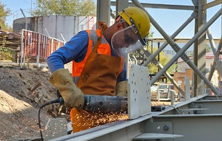 Тошкентда истеъмолчиларни электр ва иссиқлик энергияси билан таъминловчи янги лойиҳа амалга оширилмоқда