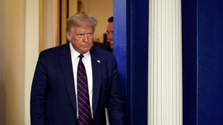 Трамп Оқ уйга қайтди