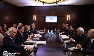 Россия ва Қозоғистон билан парламентлараро ҳамкорлик устувор йўналишлари муҳокама этилди