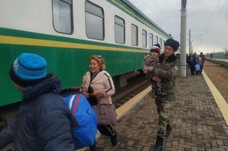 «Термиз-Тошкент» йўловчи поезди электр энергияси ўчганлиги сабабли тўхтаб қолди