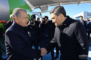 The President of Uzbekistan arrives in Astana