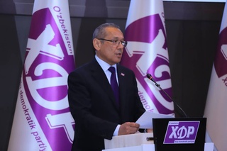 ҲХДӮ номзадро барои ширкат дар интихоботи пеш аз муҳлати президентии Ӯзбекистон тасдиқ кард