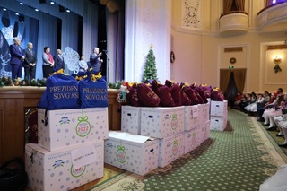 Qorbobojon, qorqiz bilan kelyapsizmi?