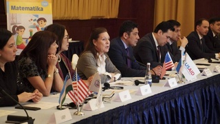 USAID сотрудничает с Министерством народного образования для совершенствования навыков чтения и математики в школах Узбекистана