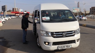 Қарши шаҳрида синов тариқасида микроавтобус йўналиши ташкил этилди