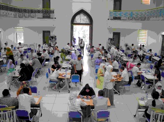 Ijodiy imtihonga kelgan ota-onalar muqaddas qadamjolarni ham ziyorat qilishdi