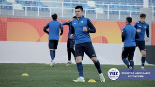 O'zbekiston yoshlar terma jamoasi final oldidan "Lokomotiv" stadionida so'nggi mashg'ulotini o'tkazdi