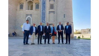 Делегация группы дружбы «Франция - Центральная Азия» продолжает свою миссию в Узбекистане