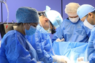 Фарғонада беларуслик шифокорлар томонидан туғма юрак нуқсони бўлган болалар операция қилинди