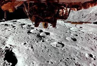 Blue Ghost 1нинг Ойда олган биринчи фотосурати эълон қилинди