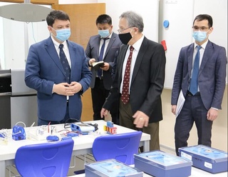 PIIMA делегацияси «Назарбоев интеллектуал мактаблар» АТТ фаолияти билан танишди