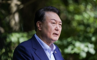 Суд выдал ордер на арест Юн Сок Ёля