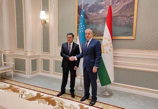 Владимир Норов Тәжікстан Республикасының Сыртқы істер министрімен кездесті