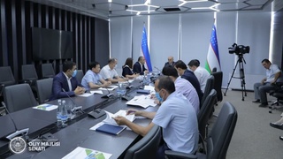 «Ўзбекистонда инновацион ривожланишни таъминлашнинг устувор йўналишлари» мавзусида давра суҳбати ўтказилди