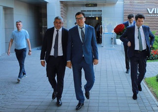 БМТ Жаҳон сайёҳлик ташкилоти Бош котиби Зураб Пололикашвили Ўзбекистонда