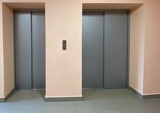 В Ташкенте до конца года будут обновлены 452 устаревших лифта