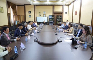 Oʻzbekiston va Xitoy oʻrtasidagi hamkorlik istiqbollari muhokama qilindi