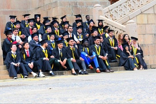 Бобурийлар авлоди давомчиси билан кўришмоқчи бўлган ўзбек талабаси