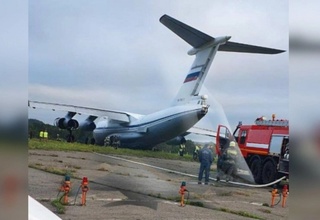 В России военный самолет совершил аварийную посадку