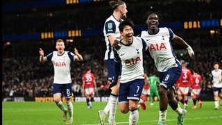 «Манчестер Юнайтед» проиграл «Тоттенхэму» в Кубке английской лиги