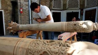 Ҳунармандон қарзи имтиёзнок ва кӯмакпулӣ мегиранд