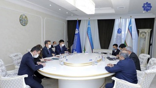 Министр ИКТ провел встречу с руководством индийского университета «Интеграл»