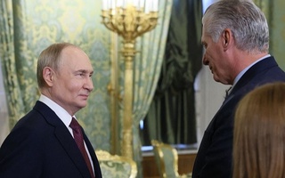 Rossiya Kubaga neft yetkazib berishda davom etadi