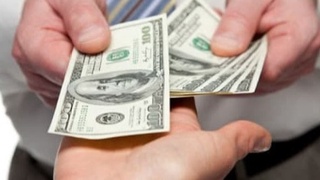 Фуқаронинг 40 000 АҚШ долларини қўлга киритган фирибгар аниқланди