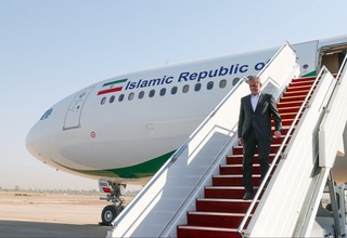 Эрон Президенти биринчи хорижий ташрифини Ироққа амалга оширди