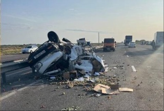 "Исузу" билан тўқнашган "Дамас" аянчли аҳволга келди, тан жароҳати олганлар йўқ