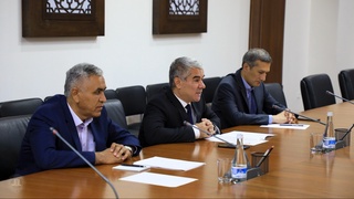 Венгрия элчиси Дьюла Ковач Бухорода