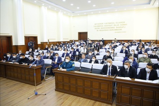 Наманган туманида икки мингга яқин оила “Темир дафтар”дан чиқарилди