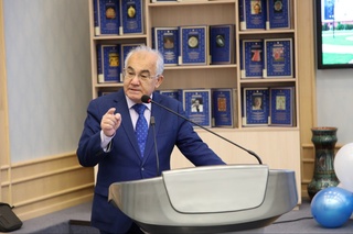 “Butun el-yurtimizni birlashtiradigan ulugʻ bir gʻoya bor. U ham boʻlsa, Vatan manfaati, xalqimiz manfaatidir”