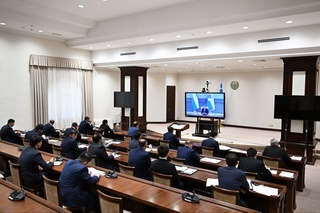 Келаси йилдан мева-сабзавотга ихтисослашган 2 минг 682 та маҳаллага саноат олиб кириш учун имтиёзли ресурслар берилади