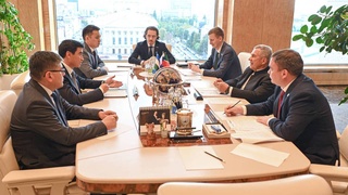 The head of Tatarstan Rustam Minnikhanov met with the mayor of Chirchik