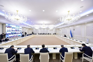 The meeting chaired by President Shavkat Mirziyoyev continues