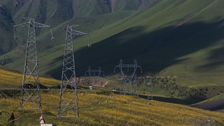 Кыргызстан готовится покупать электроэнергию у Казахстана и Узбекистана