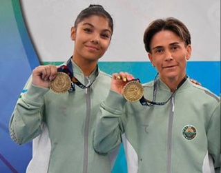 Сборная Узбекистана по спортивной гимнастке завоевала 2 медали на ЧА и путевки на ЧМ