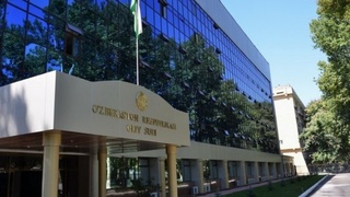 Олий судга келган шахс тўсатдан вафот этди