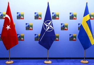 Швециянинг НАТОга аъзо бўлиши масаласи Туркия ва АҚШ ўртасидаги муносабатларга раҳна солмоқда – ОАВ