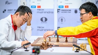 Вьетнамец Лу Куанг Льем победил чемпиона мира Динь Лиженя и теперь только Индия идет без потерь