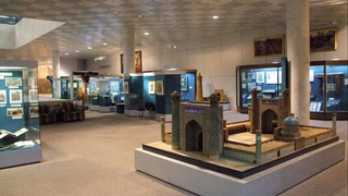 Ўзбекистонда илмий даражага эга музей ходимларининг маоши оширилди